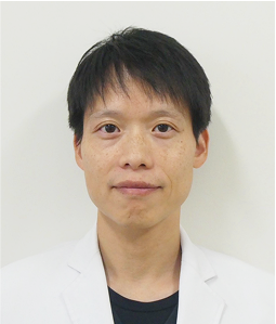 センター長 岩﨑 遼太